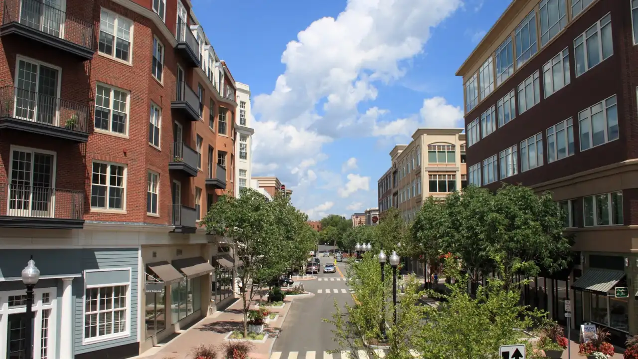 Shops and apartments lining the streets of Blue Back Square in the center of West Hartford, Connecticut